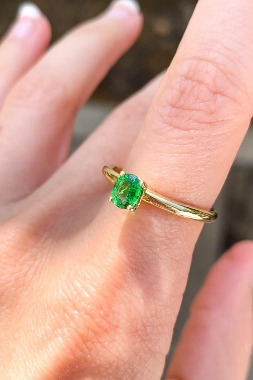 Oval cut Tsavorite Garnet Ring Solid 14K Yellow Gold