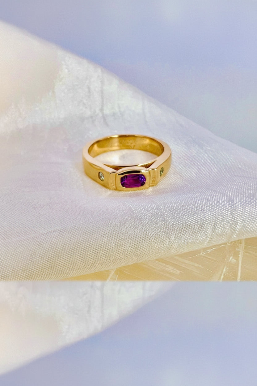 14 Karat yellow gold Ring